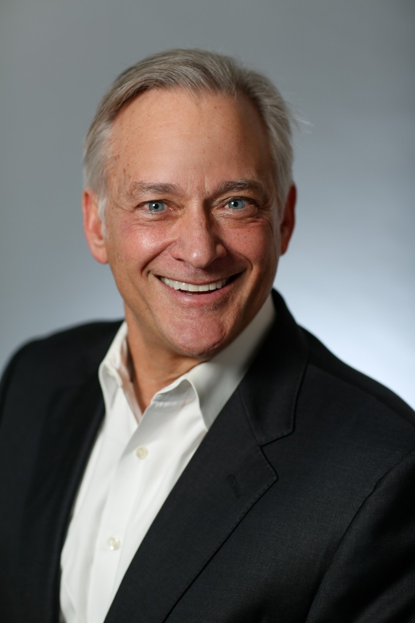 Headshot of Ken Oswald